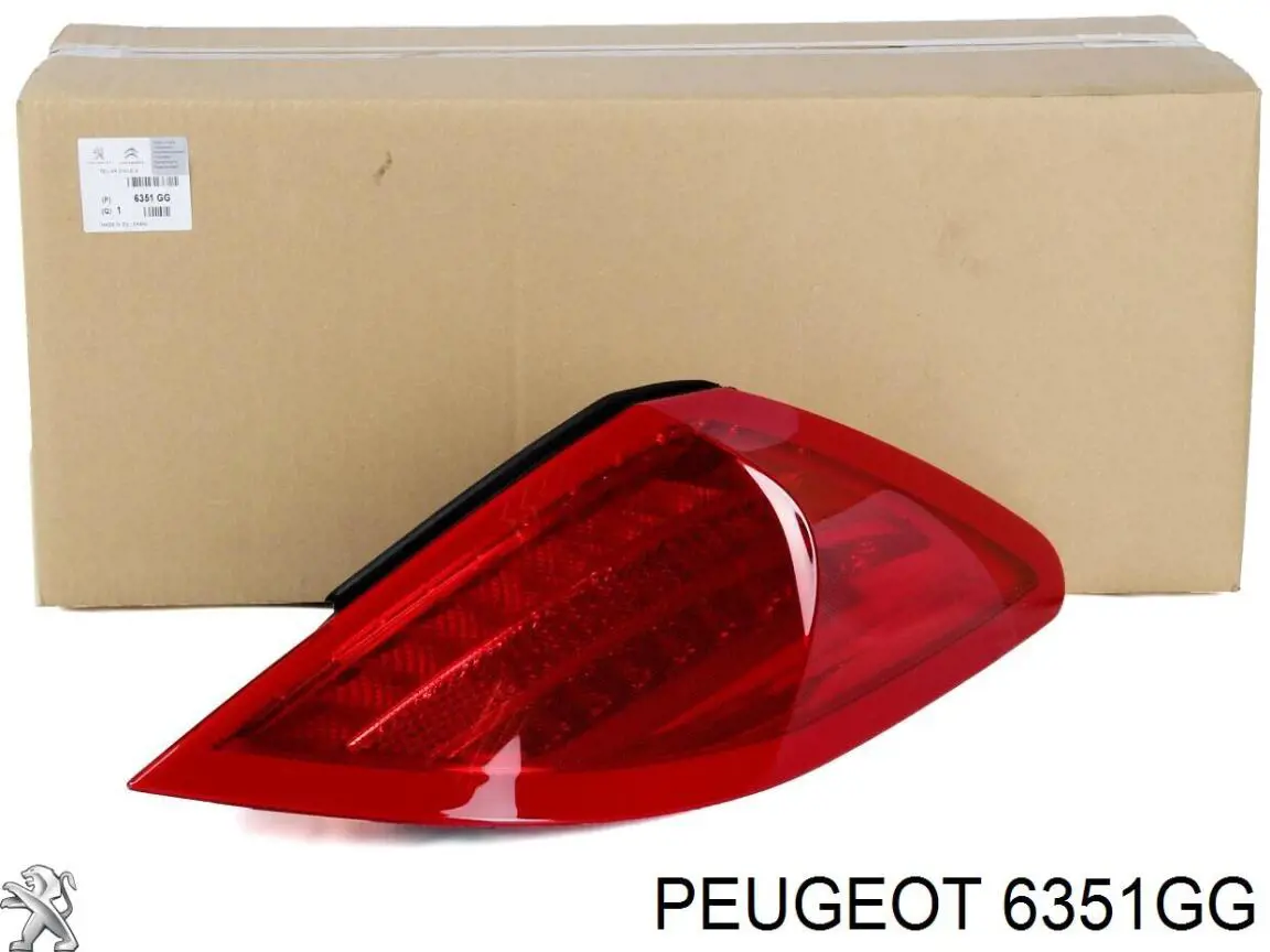 Купити Задня права фара Peugeot 308 CC 4B