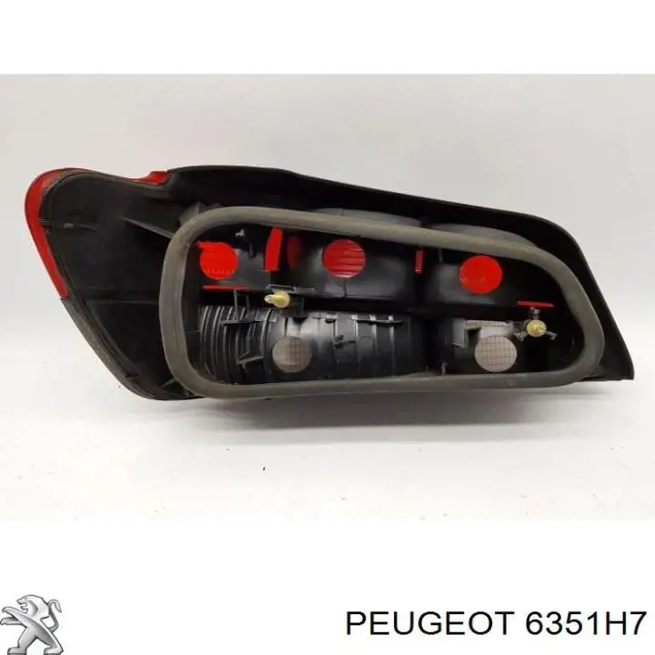 6351H7 Peugeot/Citroen ліхтар задній правий