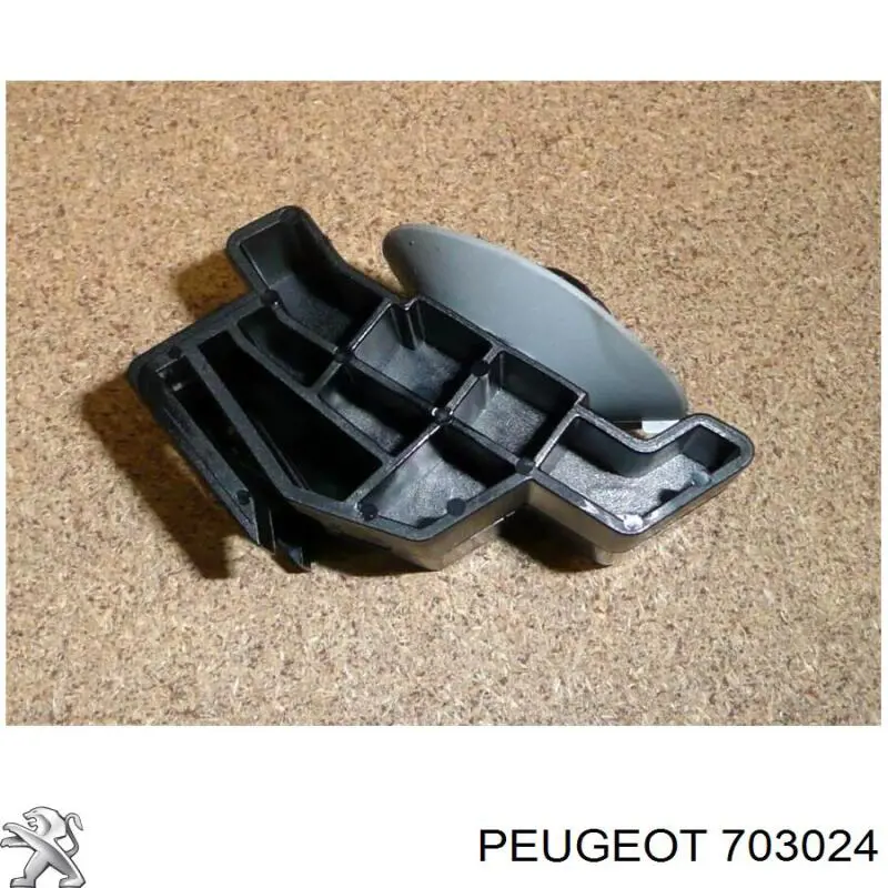 Пістон (кліп) кріплення накладок порогів Peugeot/Citroen 703024 ціна, від 14.44 USD