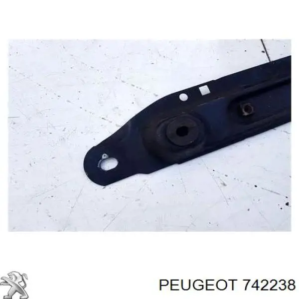 Шина бампера переднього Peugeot/Citroen 742238 ціна, від 190.03 USD