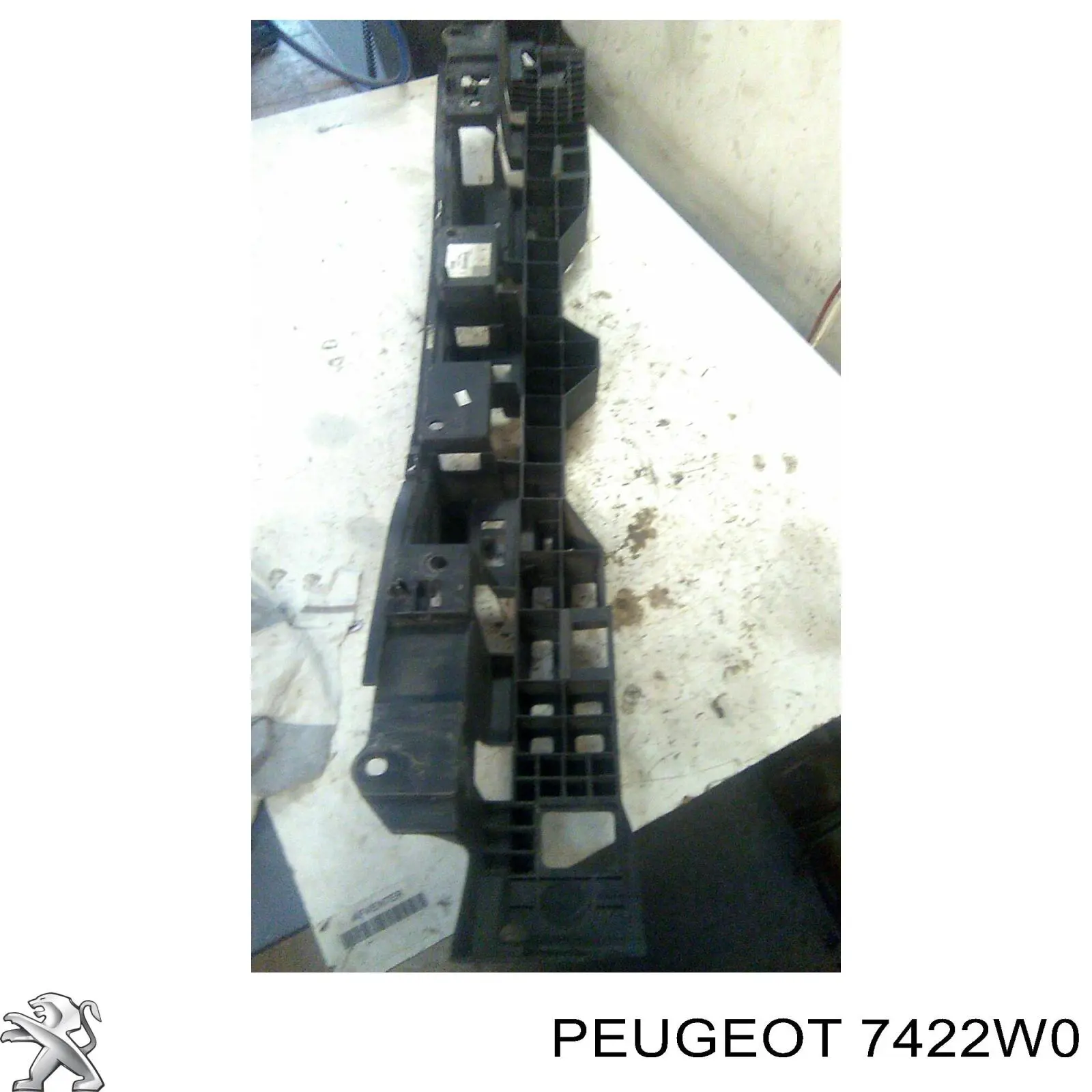 7422W0 Peugeot/Citroen Наповнювач бампера заднього