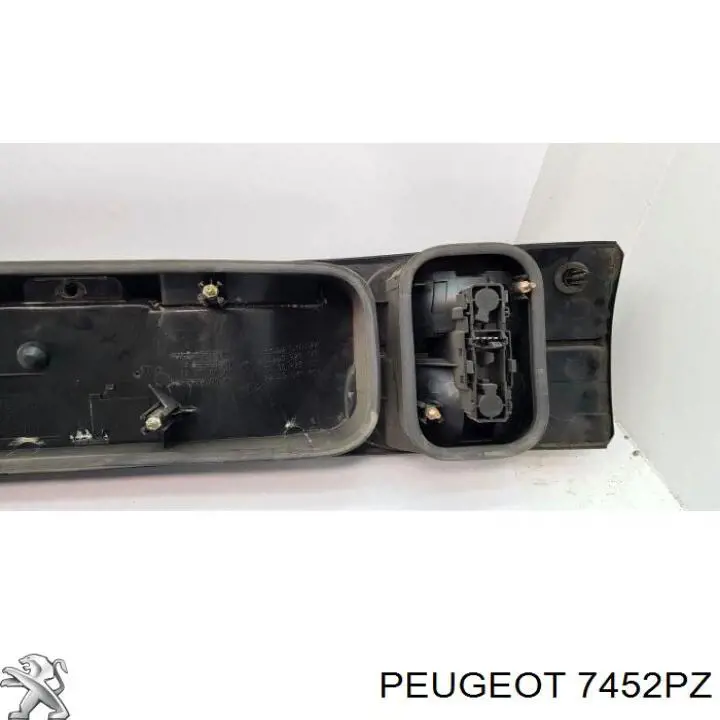 Молдинг заднього бампера, лівий Peugeot/Citroen 7452PZ ціна, від 47.44 USD