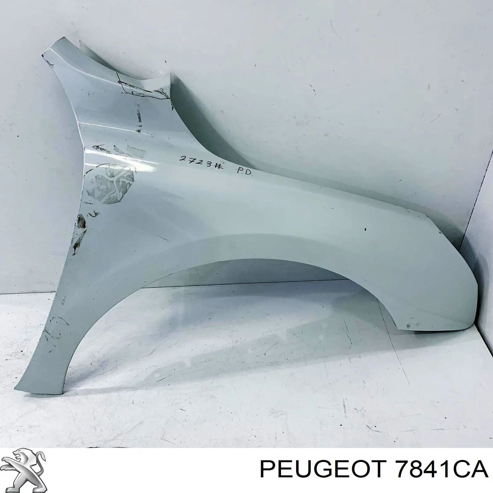 7841CA Peugeot/Citroen крило переднє праве
