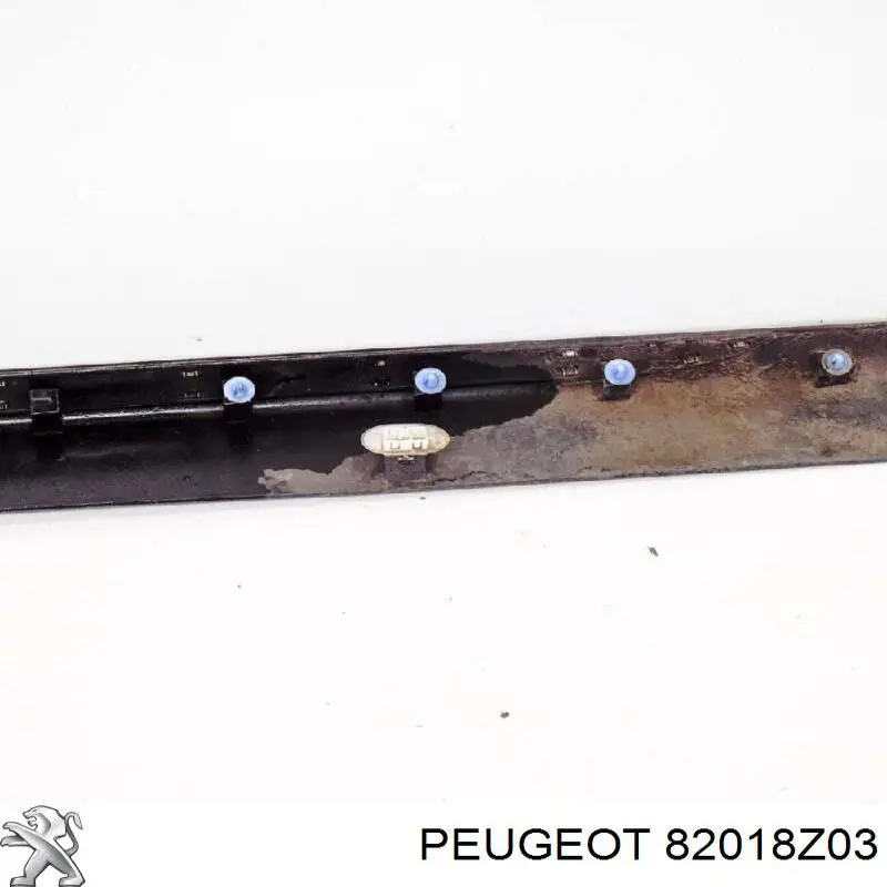 Накладка зовнішня (молдинг) порога, лівий Peugeot/Citroen 82018Z03 ціна, від 45.05 USD