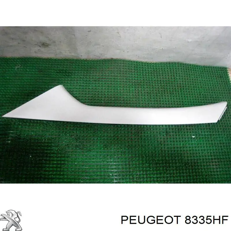 Обшивка стійки кузова внутрішня, передня права Peugeot Partner Tepee (Пежо Партнер)