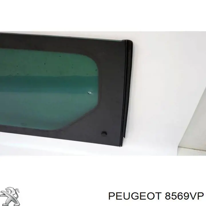 Скло бічної зсувної двері, правої Peugeot Partner Tepee (Пежо Партнер)