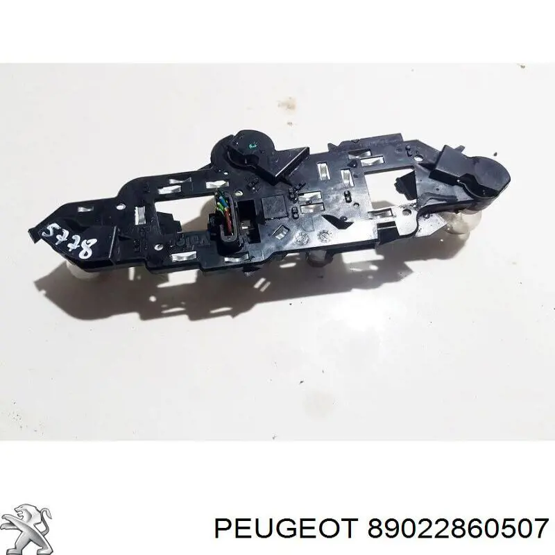 Купити Задня права фара Peugeot 307  3A, 3C