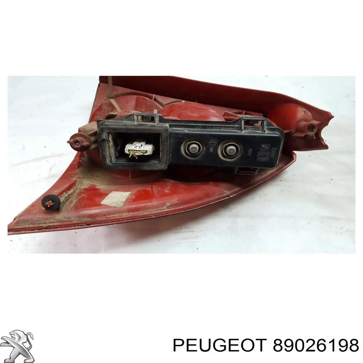 Плата заднього ліхтаря, контактна Peugeot/Citroen 89026198 ціна, від 16.18 USD