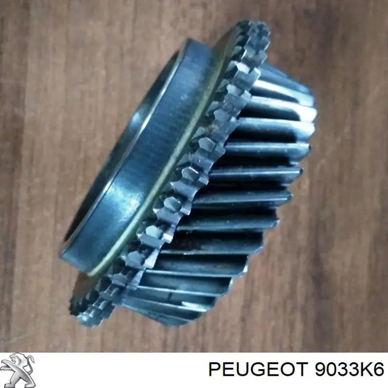 Ролик двері бічної/зсувної, правий центральний 9033K6 Peugeot/Citroen