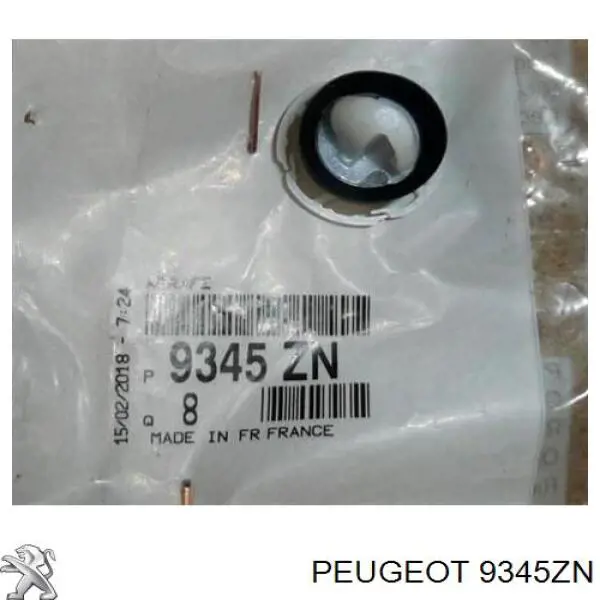 Купити 15680 MAK Пістон (кліп) кріплення обшивки дверей