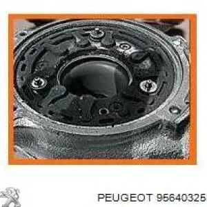 Кришка радіатора 1245000506 Mercedes