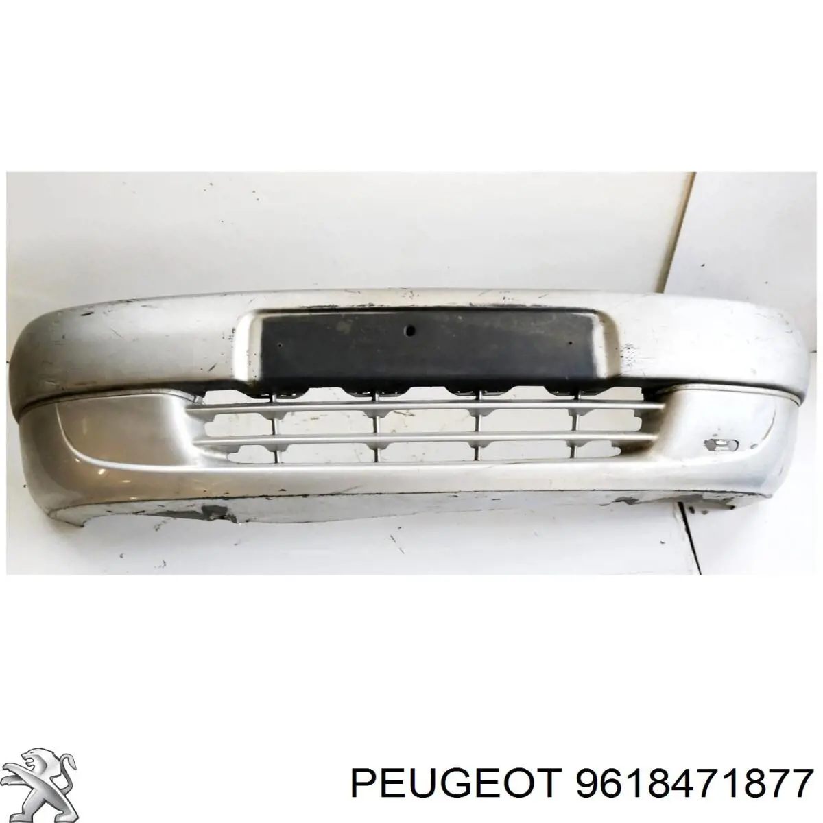 7401R8 Peugeot/Citroen бампер передній