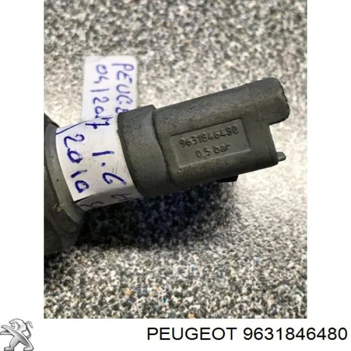 Купити 9631846480 Peugeot/Citroen Датчик тиску масла