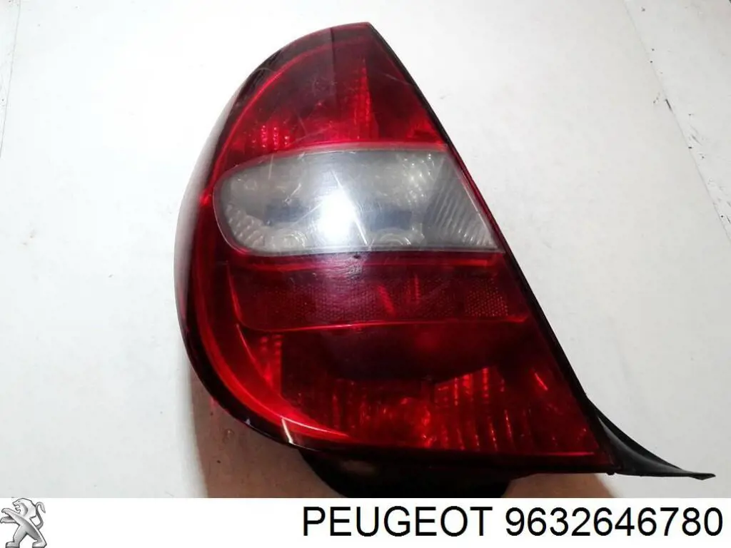 Купити 9632646780 Peugeot/Citroen Лівий стоп