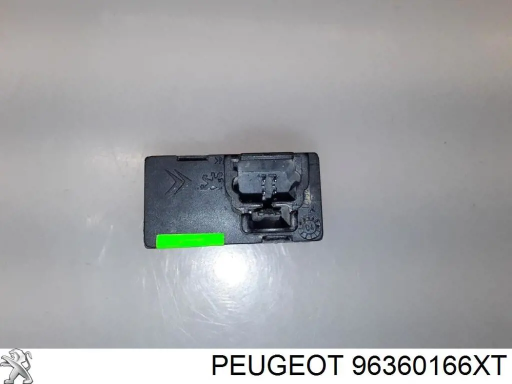 Купити 96360166XT Peugeot/Citroen Кнопковий блок керування склопідіймачами задній правий