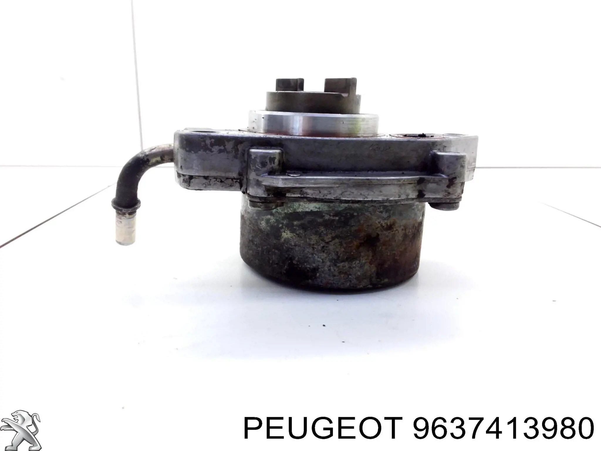 Насос вакуумний Peugeot/Citroen 9637413980 ціна, від 9.87 USD