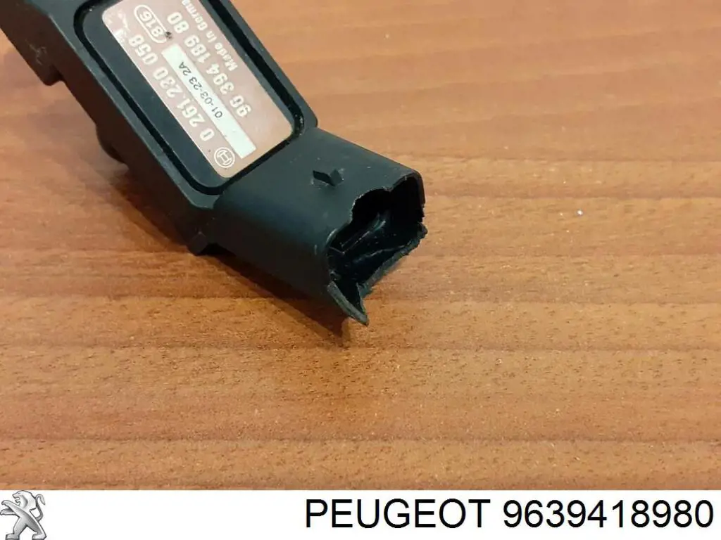 9639418980 Peugeot/Citroen датчик тиску у впускному колекторі, map