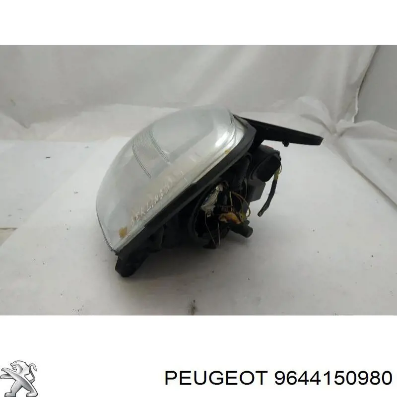 Купити 9644150980 Peugeot/Citroen Фара