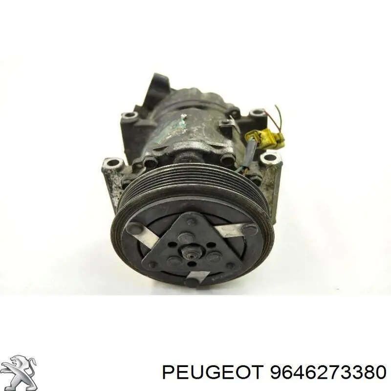 Компресор кондиціонера 9646273380 Peugeot/Citroen