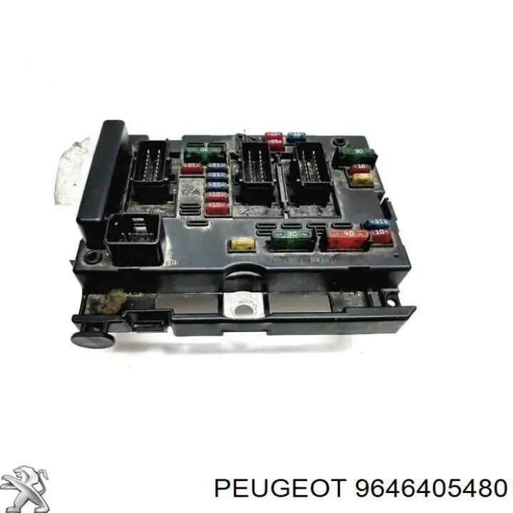 Купити 9643537880 Fiat/Alfa/Lancia Блок запобіжників задній, салонний