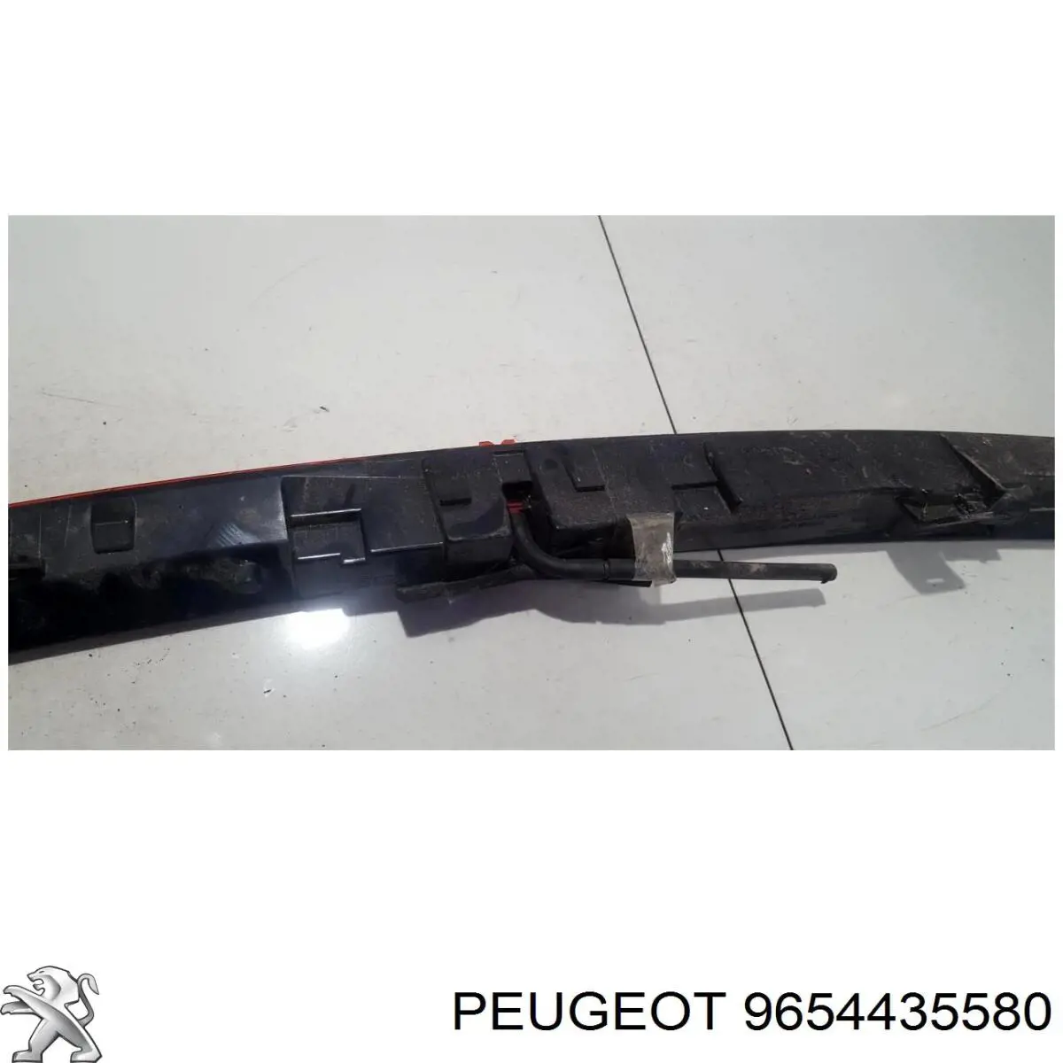 Стоп-сигнал Peugeot/Citroen 9654435580 ціна, від 22.00 USD