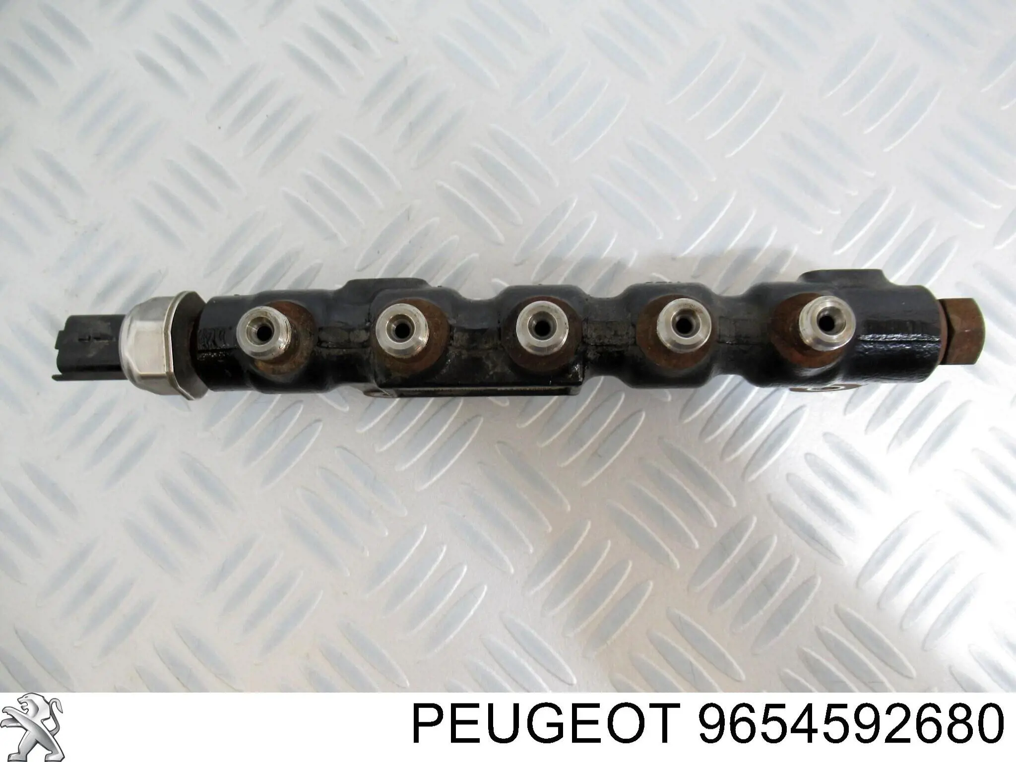 Датчик тиску палива Peugeot/Citroen 9654592680 ціна, від 6.33 USD