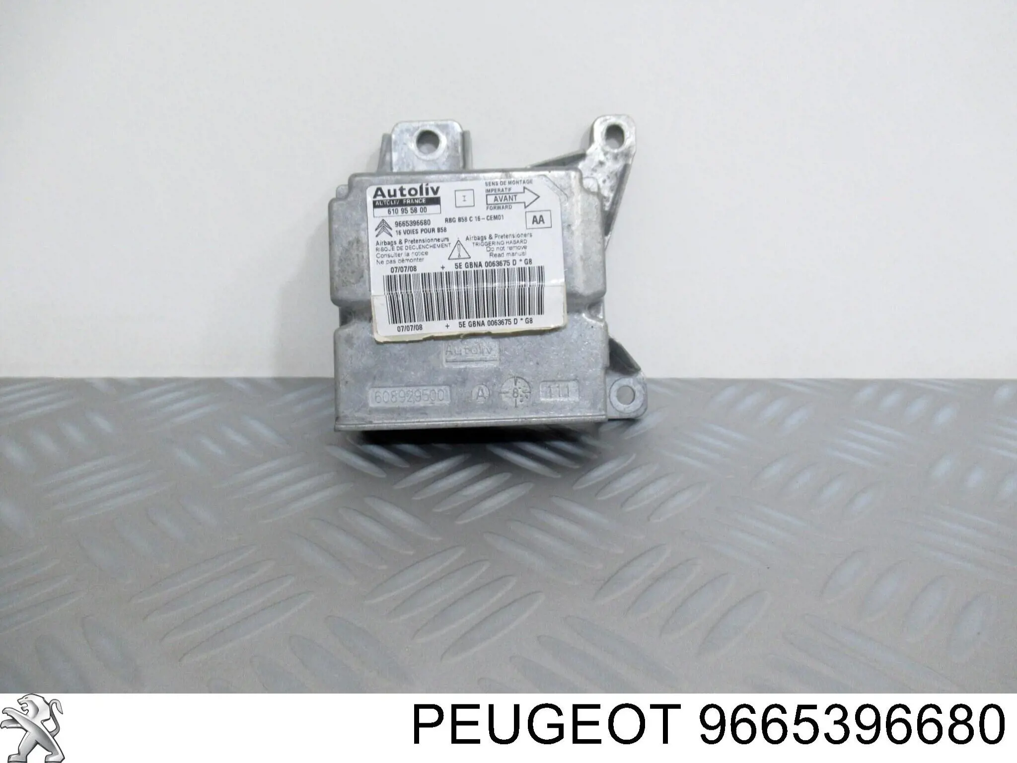 Купити 9665396680 Peugeot/Citroen Подушка безпеки водія