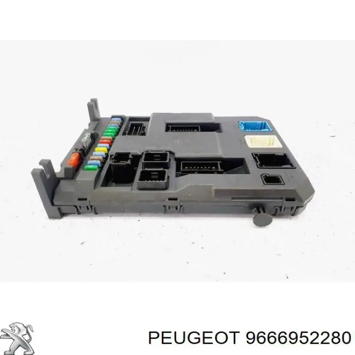 Блок запобіжників задній, салонний 9666952280 Peugeot/Citroen