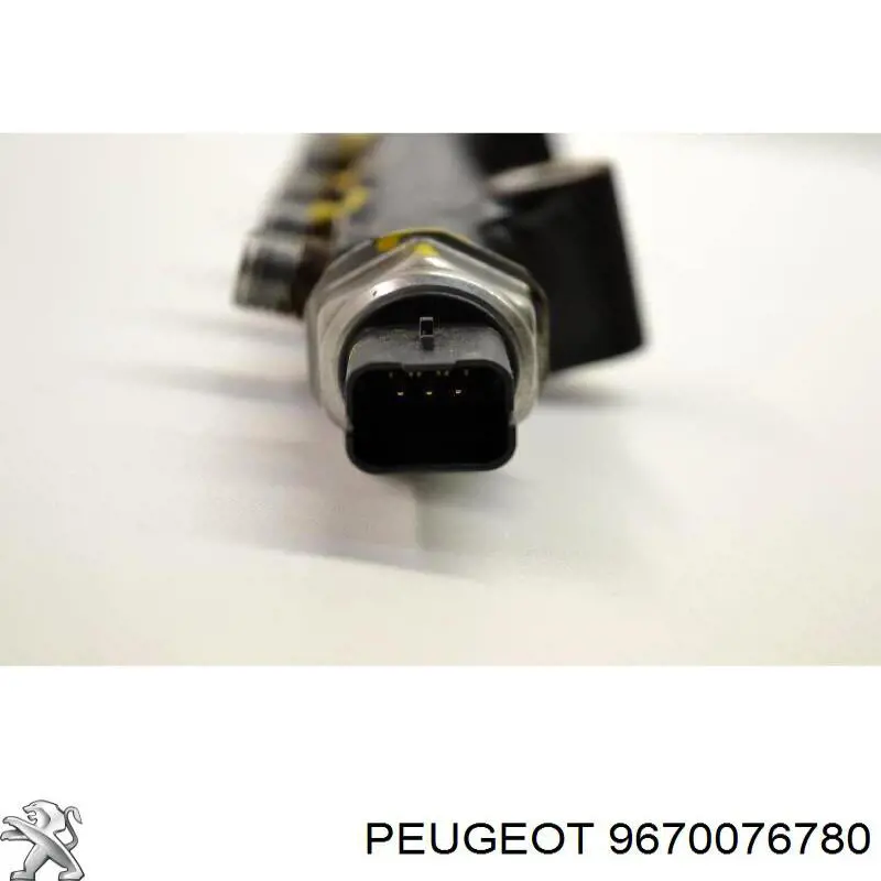 9670076780 Peugeot/Citroen датчик тиску палива