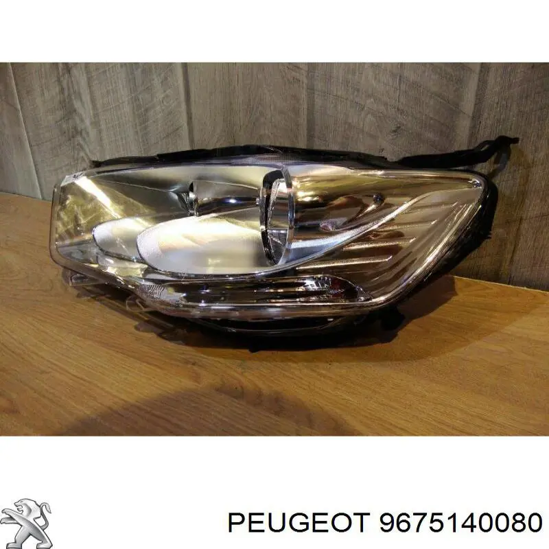 23B2092V Polcar Фари