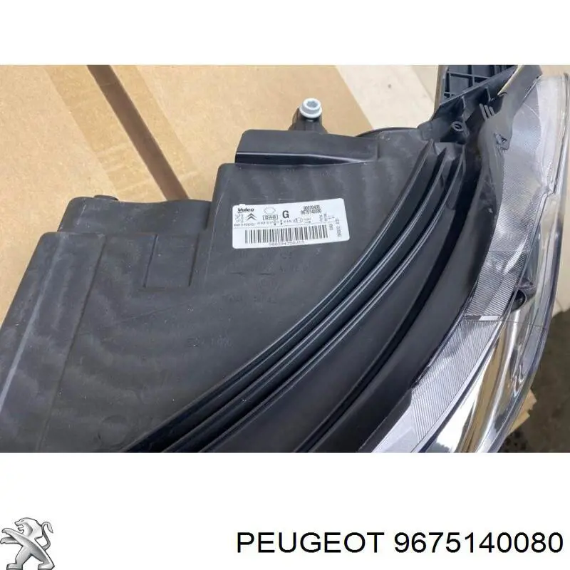 Основна фара в зборі ліва Polcar 23B2092V ціна, від 119.75 USD