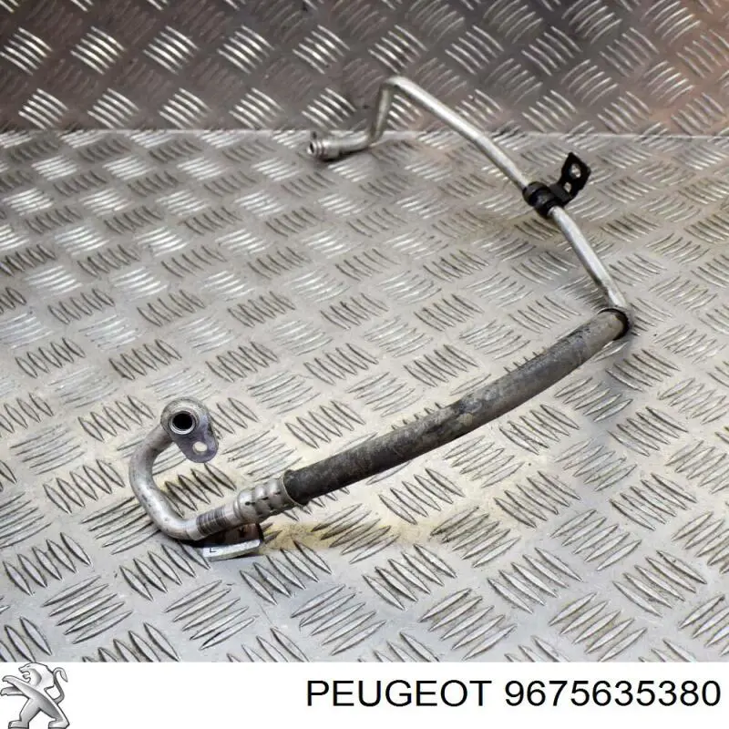 Шланг кондиціонера, від компресора до радіатора 9840709880 Peugeot/Citroen
