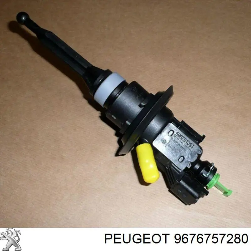 Головний циліндр зчеплення 9676757280 Peugeot/Citroen