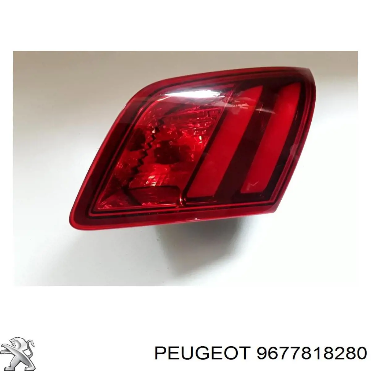9677818280 Peugeot/Citroen Ліхтар задній правий, внутрішній
