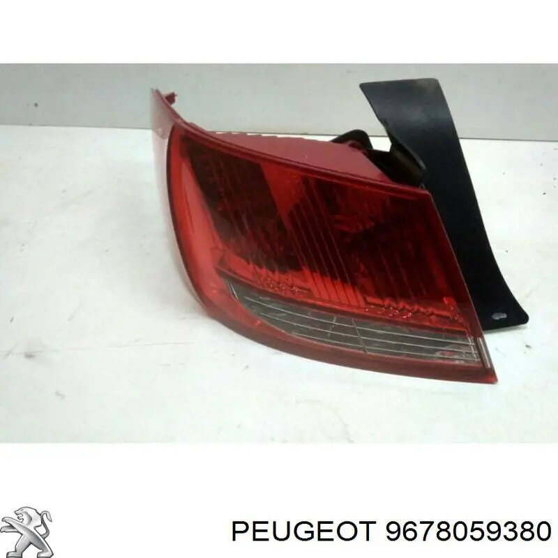 9678059380 Peugeot/Citroen ліхтар задній лівий, зовнішній