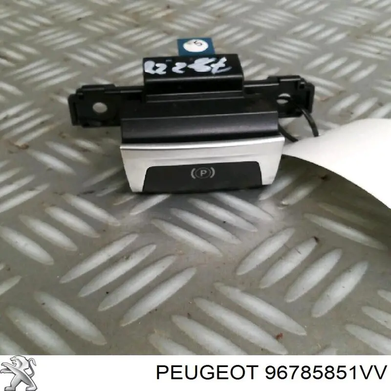 Клавіша електромеханічного гальма стоянки Peugeot/Citroen 96785851VV ціна, від 17.14 USD