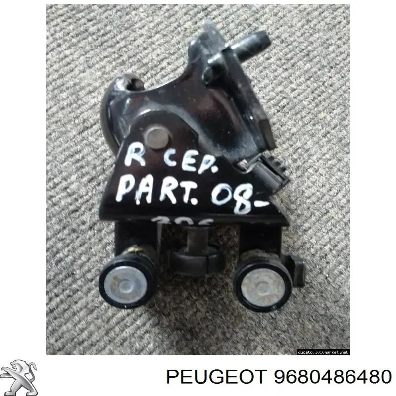 Ролик двері бічної/зсувної, правий центральний Peugeot/Citroen 9680486480 ціна, від 22.57 USD