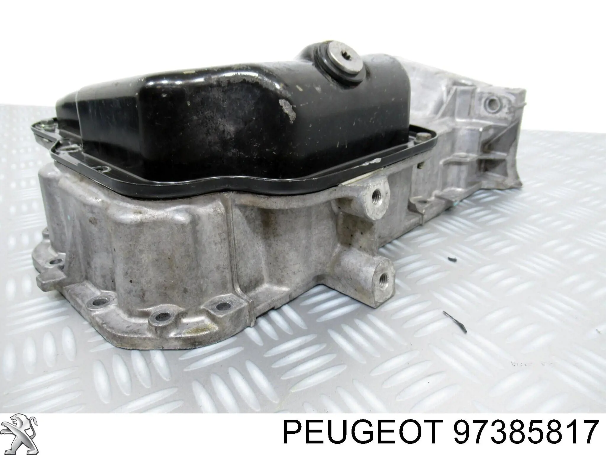 5652015 General Motors Картер масляний