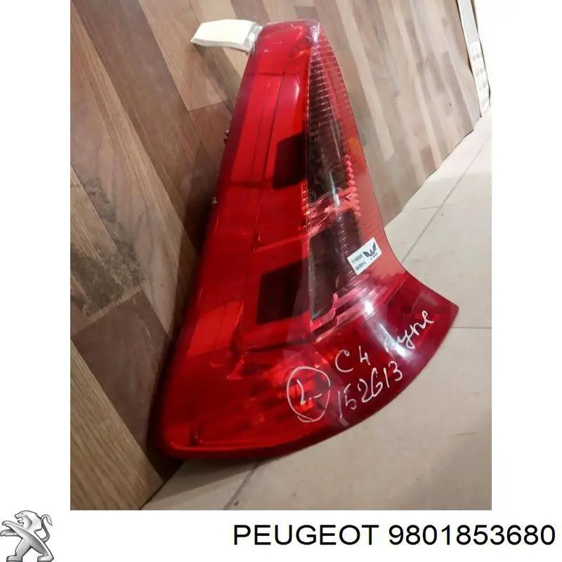 9801853680 Peugeot/Citroen ліхтар задній лівий, зовнішній