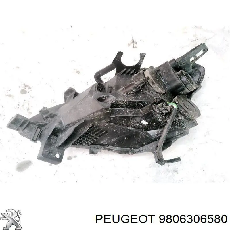Основна фара - вставка Peugeot/Citroen 9806306580 ціна, від 119.62 USD