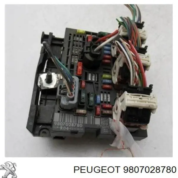 Купити 9807028780 Peugeot/Citroen Корпус запобіжників