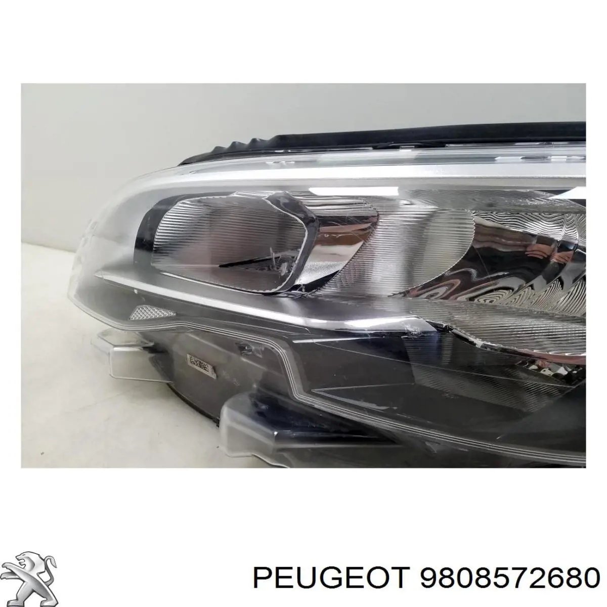 Ліва фара на Peugeot Expert 