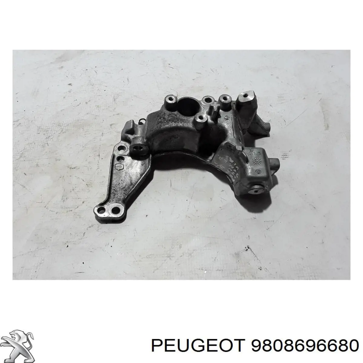 9808696680 Peugeot/Citroen Кронштейн кріплення генератора