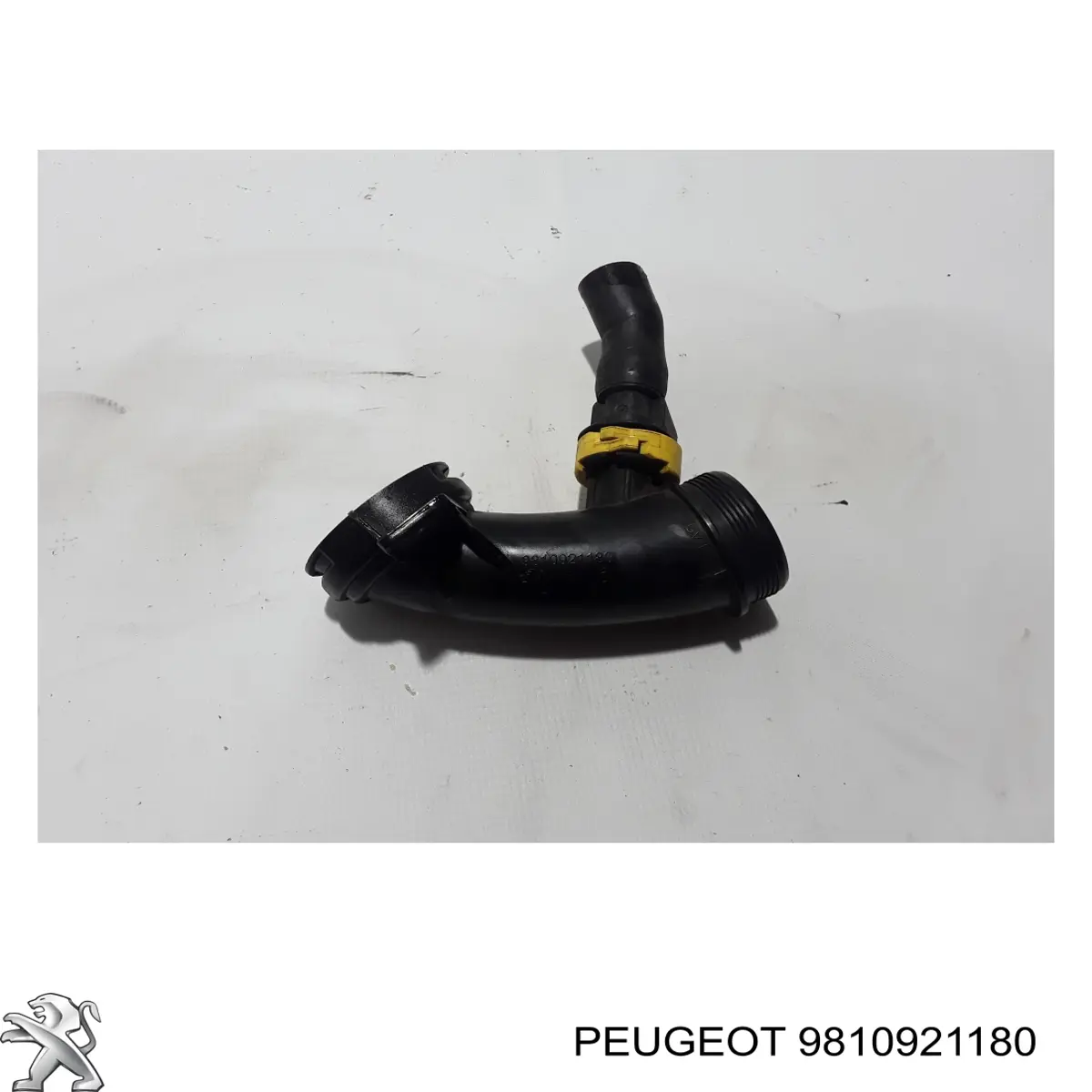 Патрубок повітряний, вихід повітряного фільтра Peugeot/Citroen 9810921180 ціна, від 42.65 USD