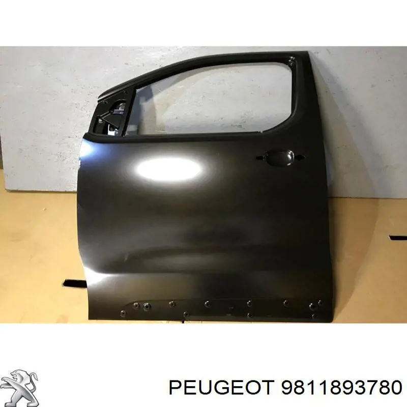 Двері передні ліві 9811893780 Peugeot/Citroen