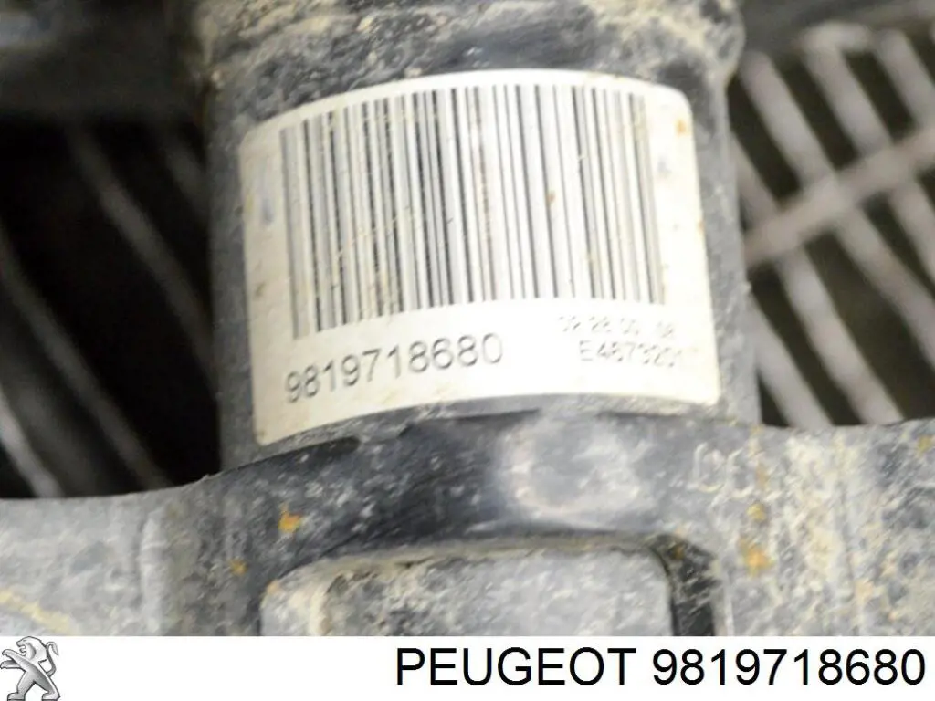Амортизатор передній 3551783 Opel