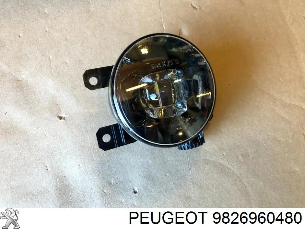 Фара протитуманна, ліва/права Peugeot/Citroen 9826960480 ціна, від 130.72 USD