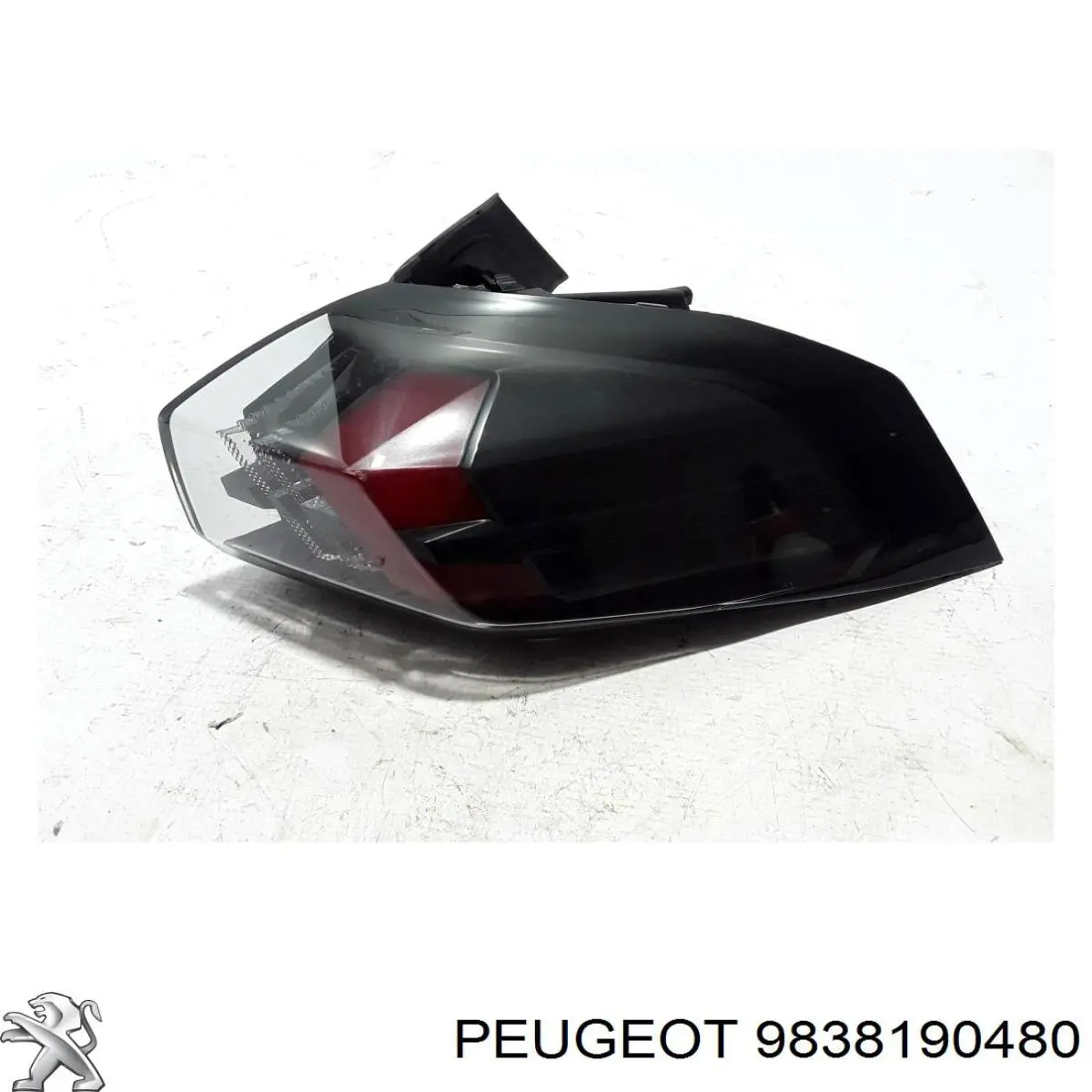 Купити 9838190480 Peugeot/Citroen Стоп задній