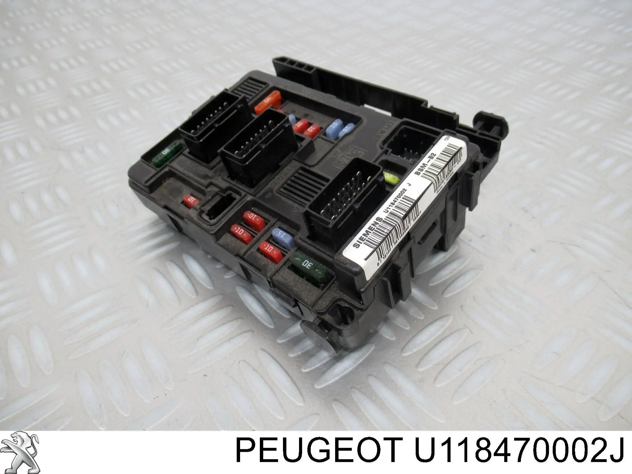 Коробка запобіжників Peugeot Partner I мінівен (5F) (1996 - 2008) ціна, від 28.31 USD