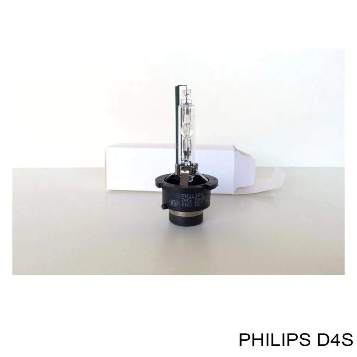 Лампочка ксеноновая D4S Philips